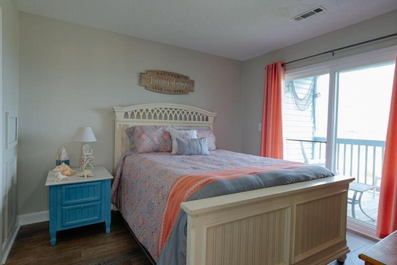 Sandy Dunes Oceanfront Condo - Just Renovated June 2020 Myrtle Beach Dış mekan fotoğraf