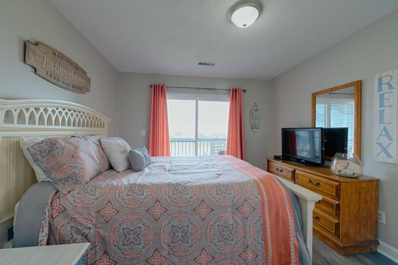 Sandy Dunes Oceanfront Condo - Just Renovated June 2020 Myrtle Beach Dış mekan fotoğraf